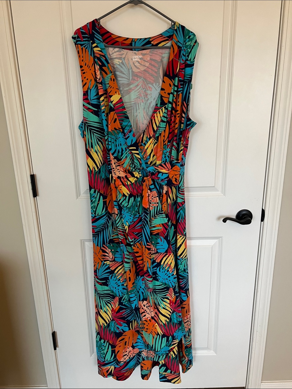 NWT Lands' End Tropical Leaf Print Faux Wrap Dress.